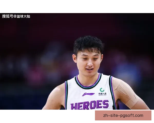 阿莫林接手红魔重塑未来 曼联新篇章迎来变革与挑战